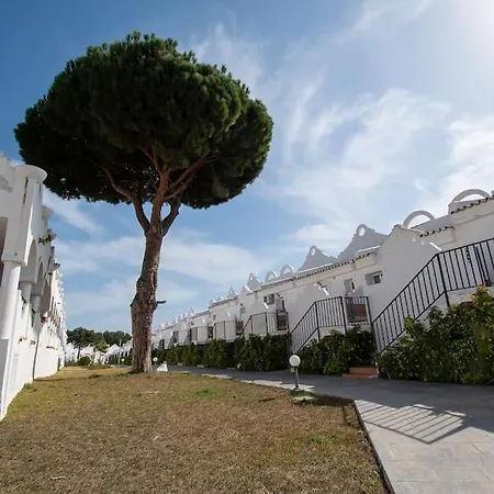 Casadelsol-marbella-slonce,piasek,szmaragdowa Woda