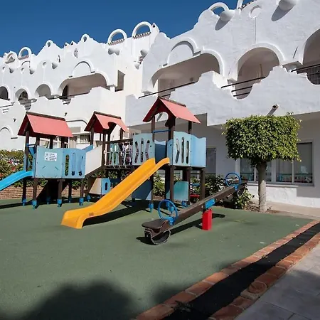 Casadelsol-marbella-slonce,piasek,szmaragdowa Woda