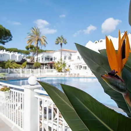 Casadelsol-marbella-slonce,piasek,szmaragdowa Woda